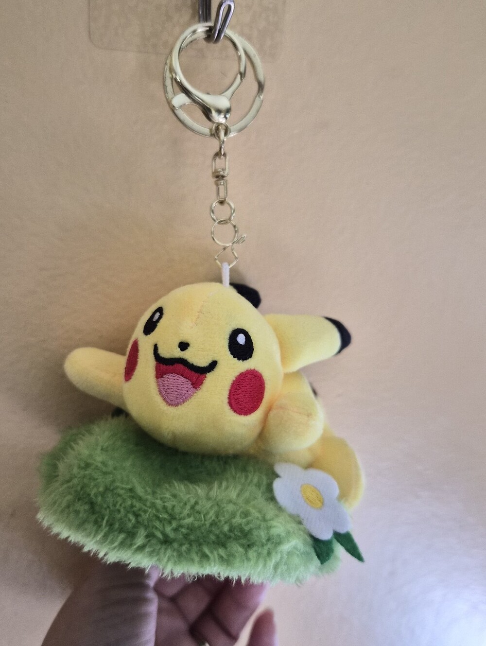 Pokémon Pikachu Bag Clip-On Keychain Soft Plush Stuffed Animal Plushies Toy